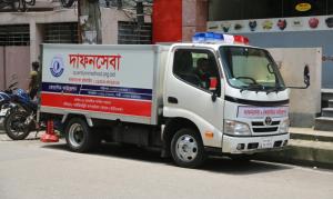 IOF donates freezer van to Quantum Foundation